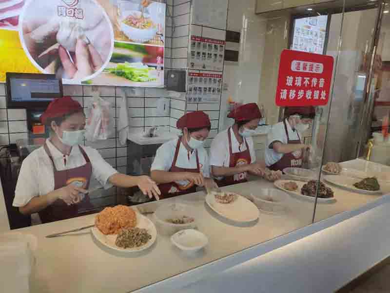 加盟廣式現(xiàn)包餃子：抓住市場趨勢，創(chuàng)業(yè)新機遇
